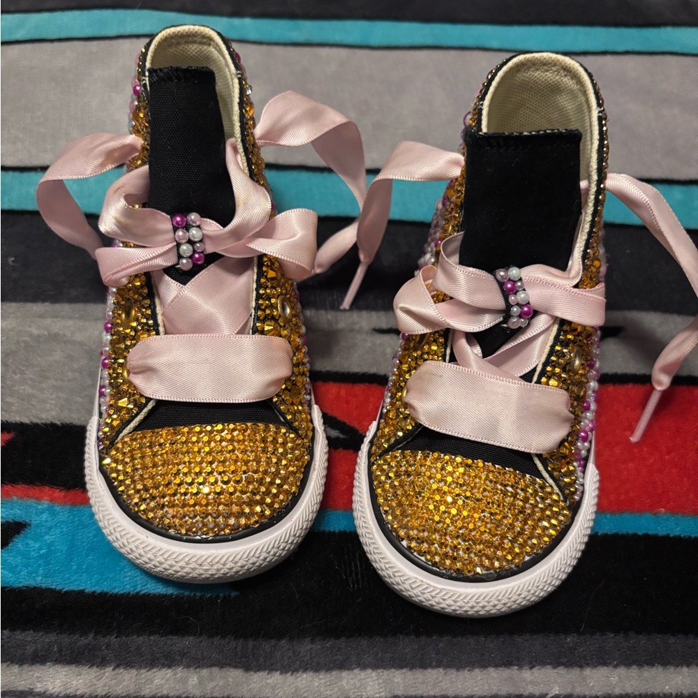 Converse Gold and Black Kids Sneakers with Pink Details